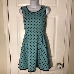 Forever 21 Size M Adorable Dress!